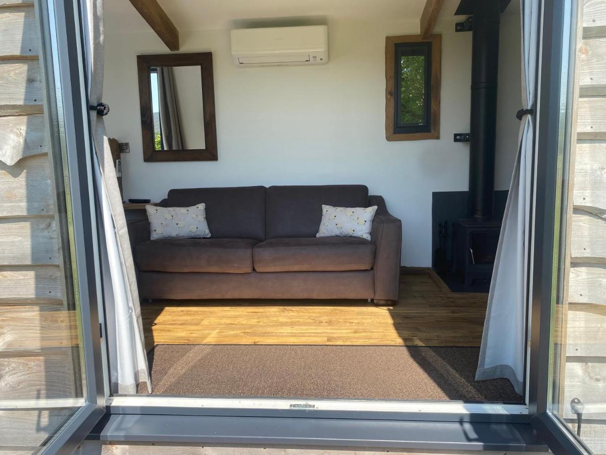 Red Oaks Shepherds Hut Дом отдыха